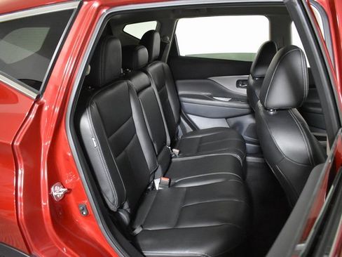 Certified 2024 Nissan Murano SV image 31