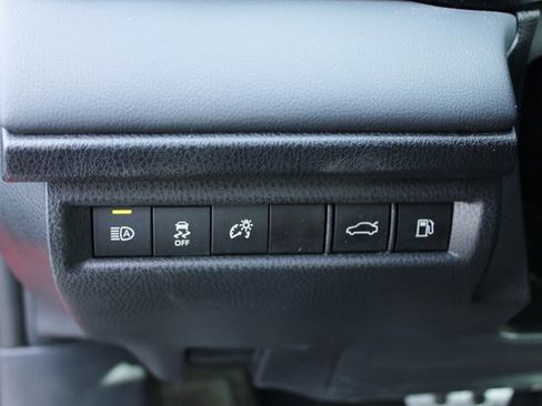 Used 2025 Toyota Camry XSE image 15