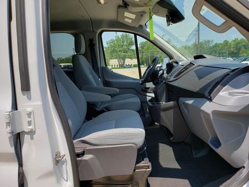 Used 2015 Ford Transit 350 XLT image 17