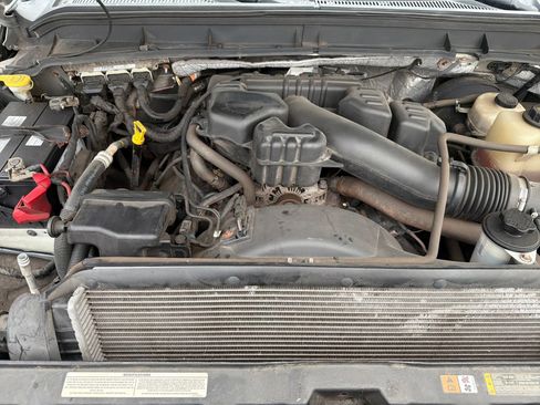 Used 2014 Ford F250 Lariat w/ Lariat Ultimate Package AWD/4WD image 24