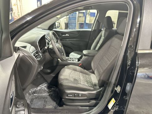 Used 2024 Chevrolet Equinox LT image 13