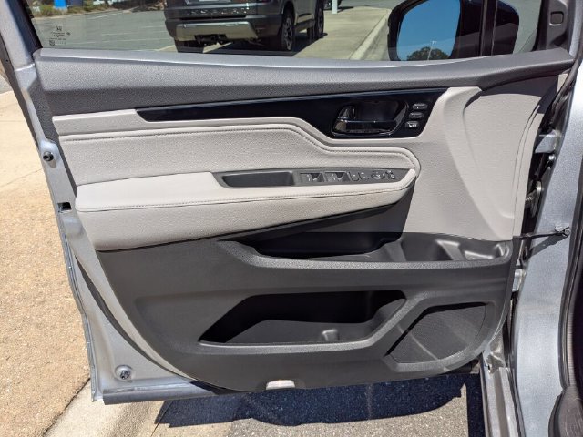 Used 2023 Honda Odyssey Elite image 32