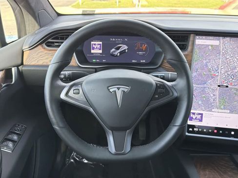 Used 2020 Tesla Model X Long Range image 11