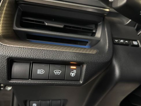 Used 2024 Toyota Prius XLE AWD/4WD image 12