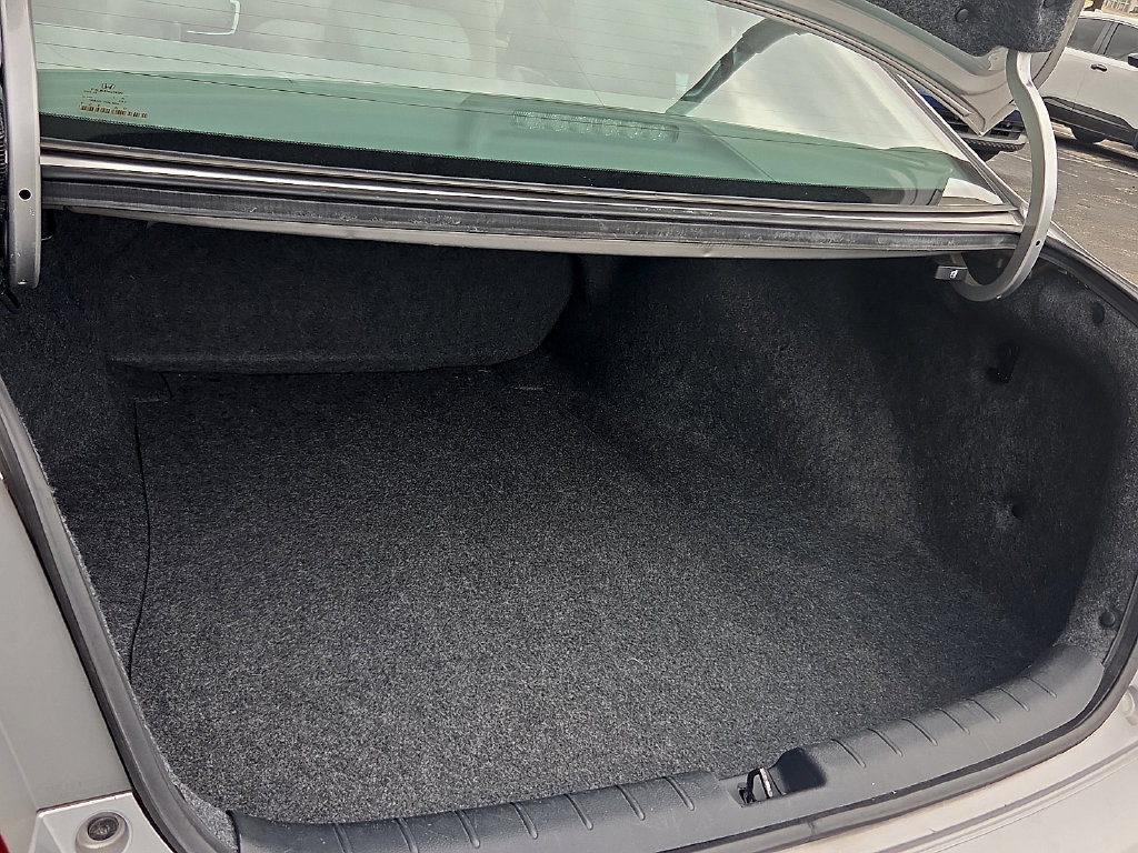 Used 2015 Honda Accord LX image 10