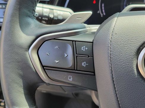 Used 2023 Lexus RX 350 FWD w/ Cold Area Package image 27