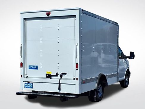 New 2025 Chevrolet Express 3500 w/ Power Convenience Package RWD image 5