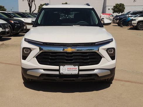 Used 2025 Chevrolet TrailBlazer LT image 5