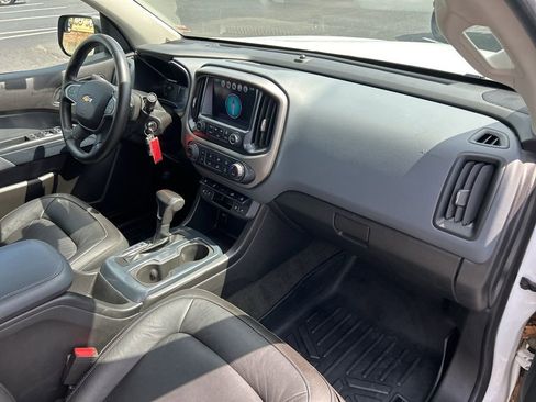 Used 2018 Chevrolet Colorado Z71 AWD/4WD image 41