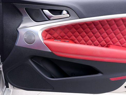 Used 2025 Genesis G70 3.3T Advanced w/ Sport Prestige Package image 39