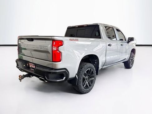 Used 2023 Chevrolet Silverado 1500 LT Trail Boss w/ Convenience Package II AWD/4WD image 6