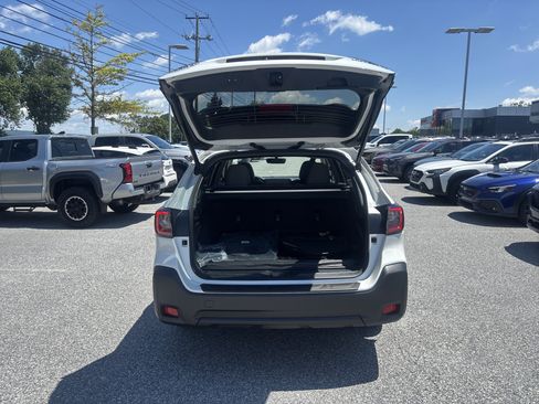 Certified 2025 Subaru Outback Premium AWD/4WD image 21