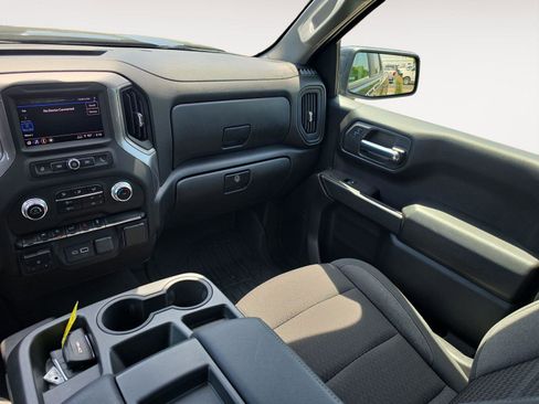 Used 2024 GMC Sierra 1500 Pro w/ Graphite Edition AWD/4WD image 12