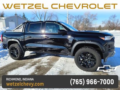 New 2025 Chevrolet Colorado Trail Boss w/ Midnight Edition