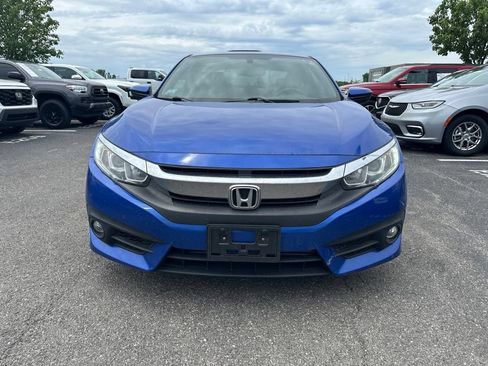 Used 2018 Honda Civic EX-L image 2