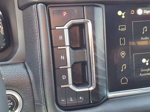 Used 2023 GMC Yukon Denali image 23