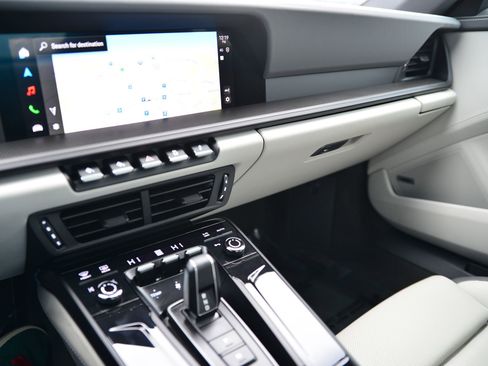 Certified 2025 Porsche 911 Carrera image 25