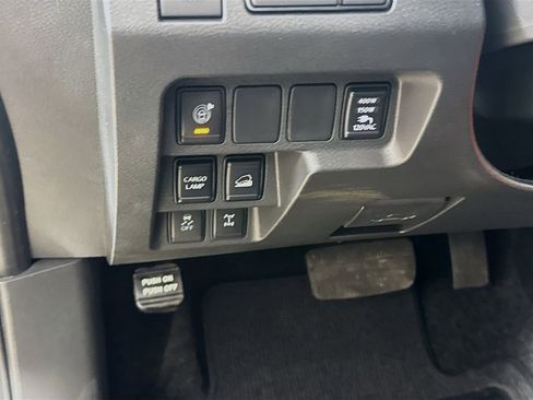 Used 2025 Nissan Frontier PRO-4X w/ Pro Convenience Package AWD/4WD image 12