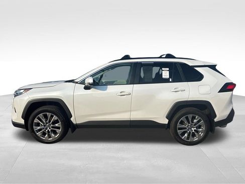 Used 2025 Toyota RAV4 XLE Premium w/ Weather Package AWD/4WD image 2