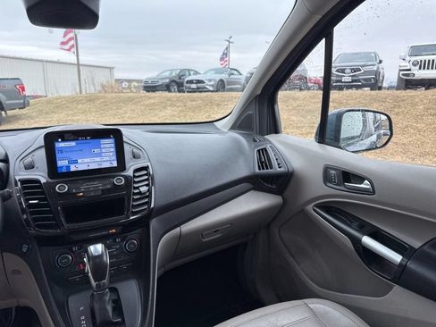 Used 2019 Ford Transit Connect Titanium w/ Titanium Premium Package FWD image 39
