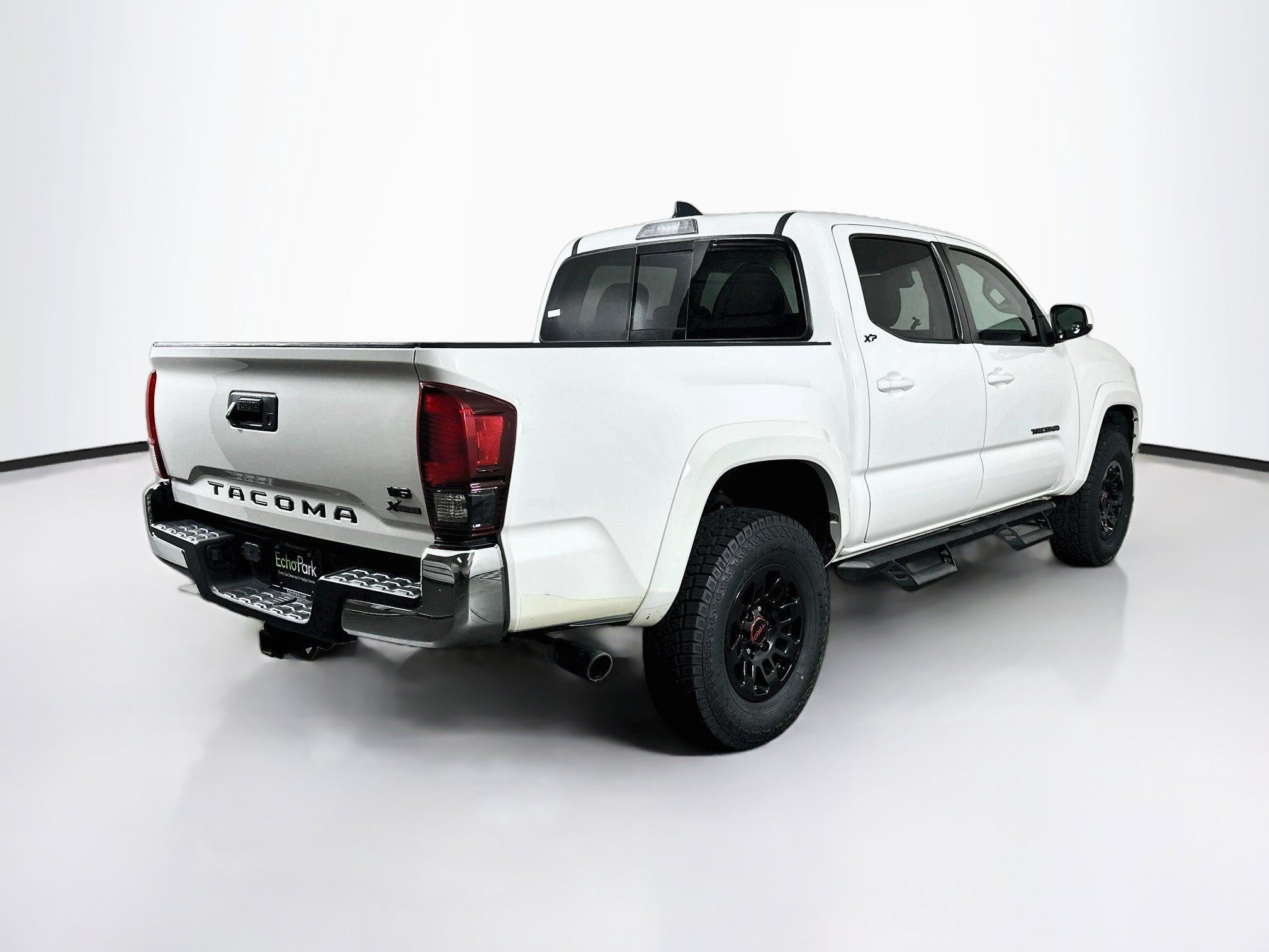 Used 2021 Toyota Tacoma SR5 RWD image 9