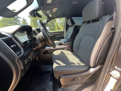 Used 2024 RAM 1500 Big Horn image 15