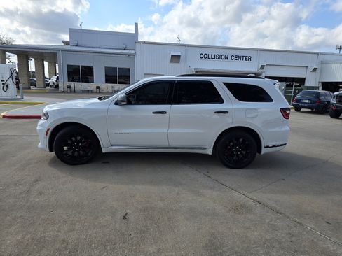 Used 2021 Dodge Durango Citadel w/ Premium Entertainment Group image 6
