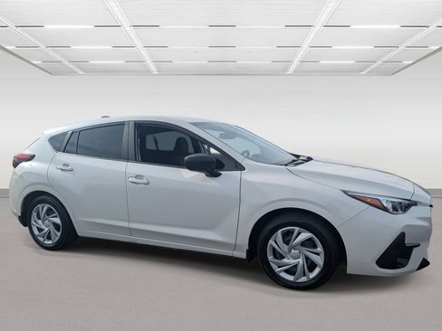 Certified 2024 Subaru Impreza 2.0i image 7