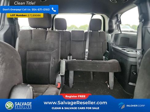 Used 2014 Dodge Grand Caravan SE FWD image 13