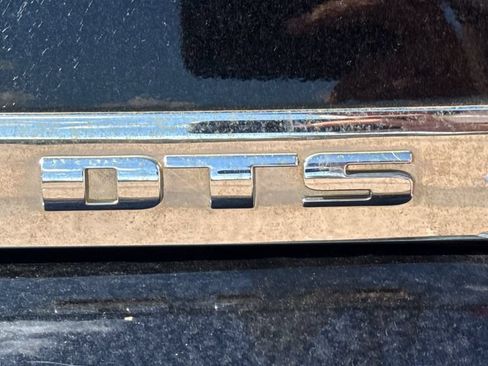 Used 2006 Cadillac DTS FWD image 19