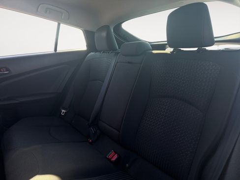 Used 2016 Toyota Prius Two image 13