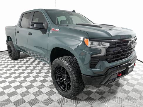 Used 2026 Chevrolet Silverado 1500 LT Trail Boss w/ Convenience Package II image 4