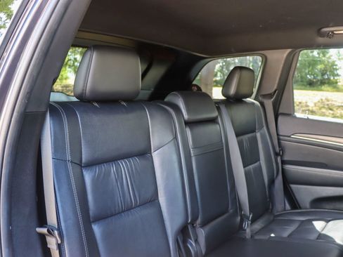 Used 2015 Jeep Grand Cherokee Limited w/ Trailer Tow Group IV RWD image 18