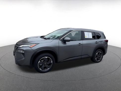 Used 2025 Nissan Rogue SV FWD image 8
