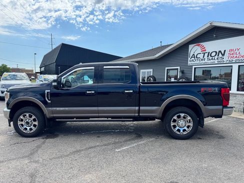Used 2022 Ford F250 King Ranch w/ King Ranch Ultimate Package image 2