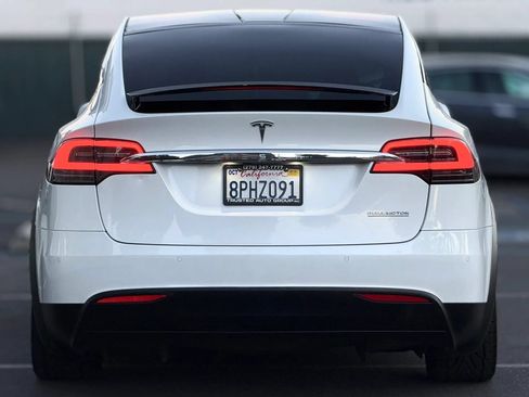 Used 2017 Tesla Model X 100D AWD/4WD image 8