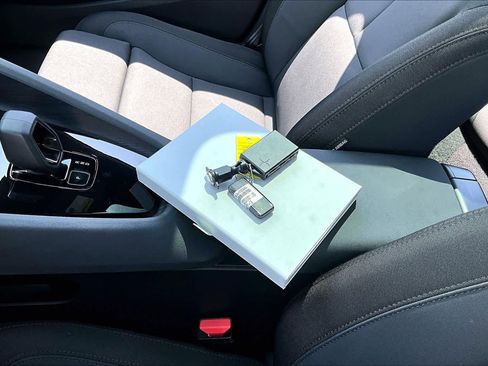 Used 2023 Polestar Polestar 2 w/ Pilot Pack image 13