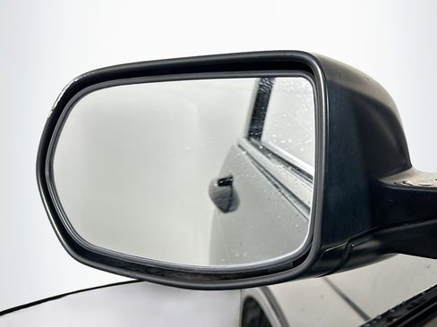 Used 2011 Honda CR-V SE image 16