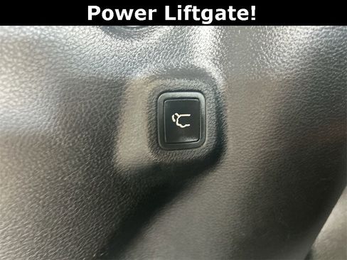 Used 2018 Jeep Compass Limited w/ Navigation Group image 44