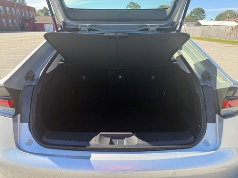 Used 2024 Toyota Prius LE image 15