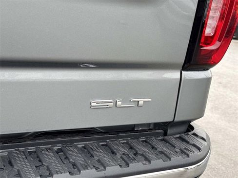 New 2026 GMC Sierra 1500 SLT w/ SLT Premium Plus Package image 5
