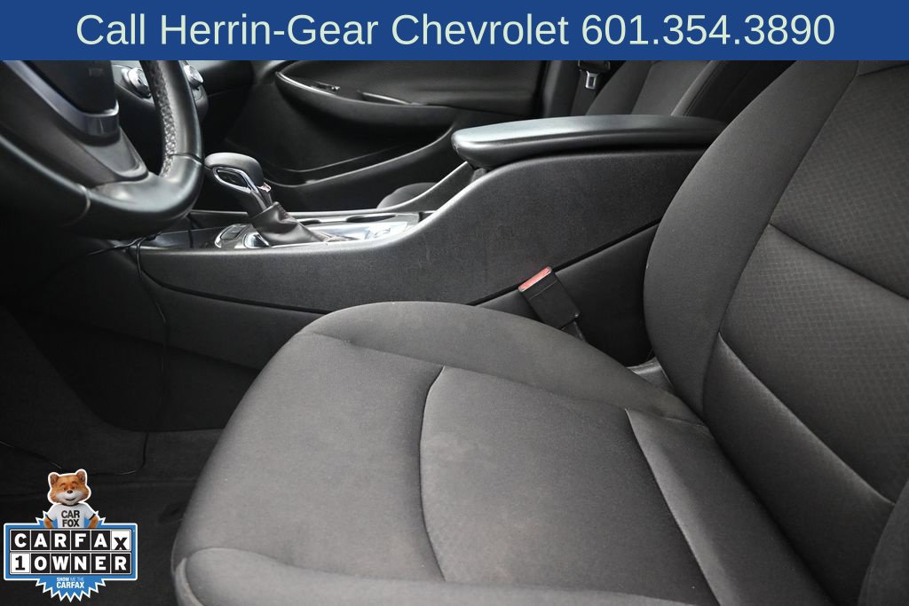 Used 2023 Chevrolet Malibu RS FWD image 13