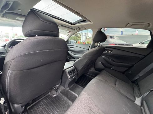 Used 2025 Honda Accord SE image 27