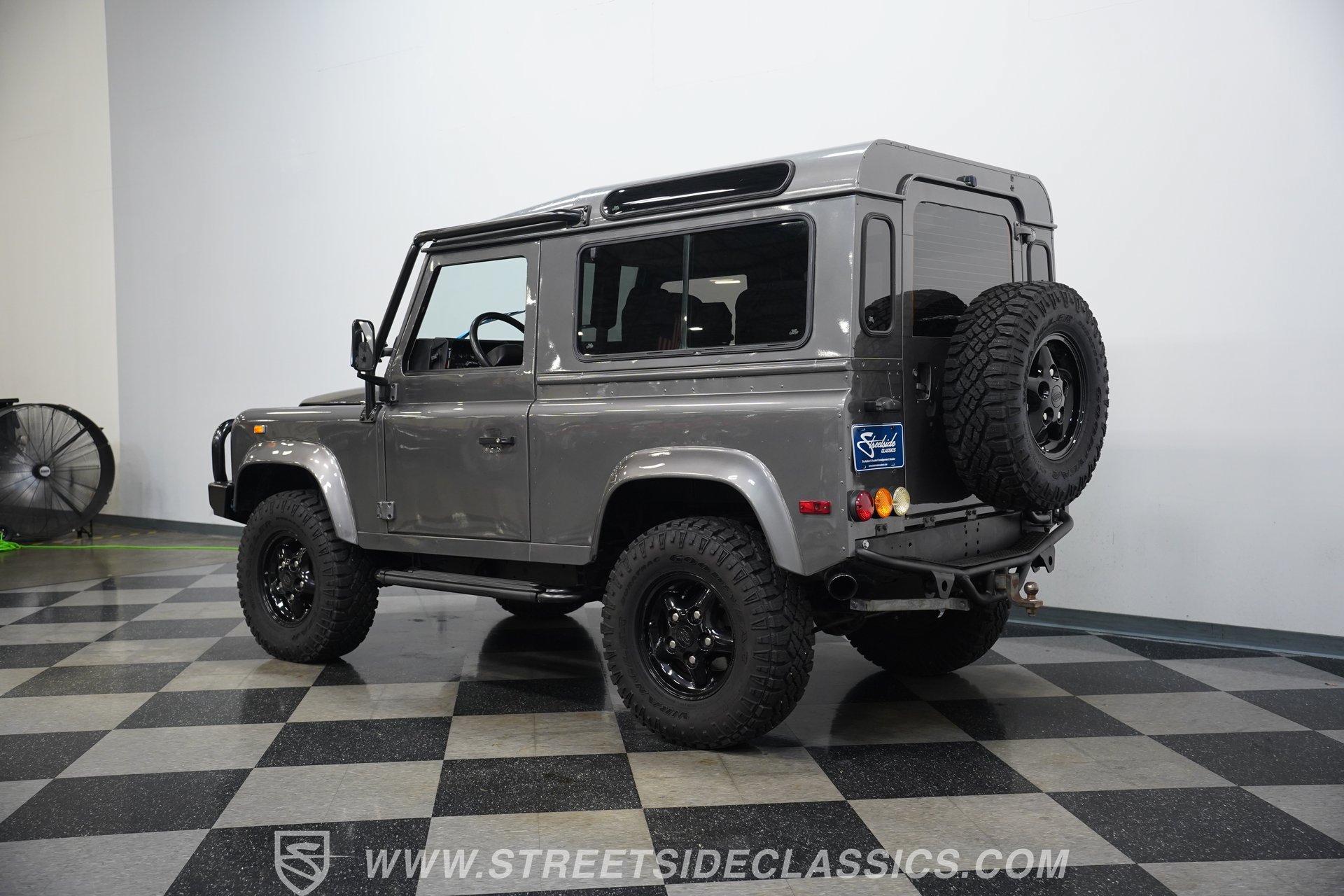 Used 1997 Land Rover Defender 90 AWD/4WD image 10