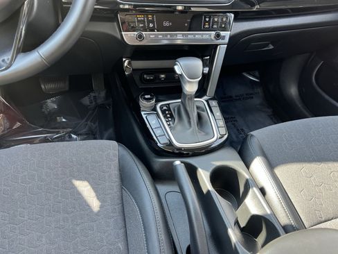 Used 2024 Kia Seltos S AWD/4WD image 22