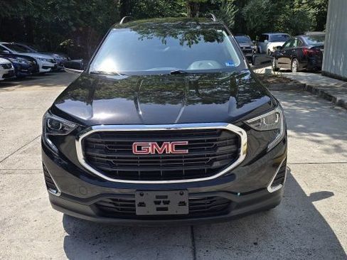 Used 2019 GMC Terrain SLE w/ Driver Convenience Package AWD/4WD image 8