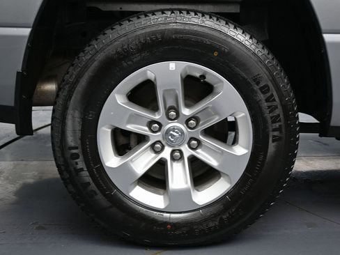 Used 2023 RAM 1500 Laramie image 13