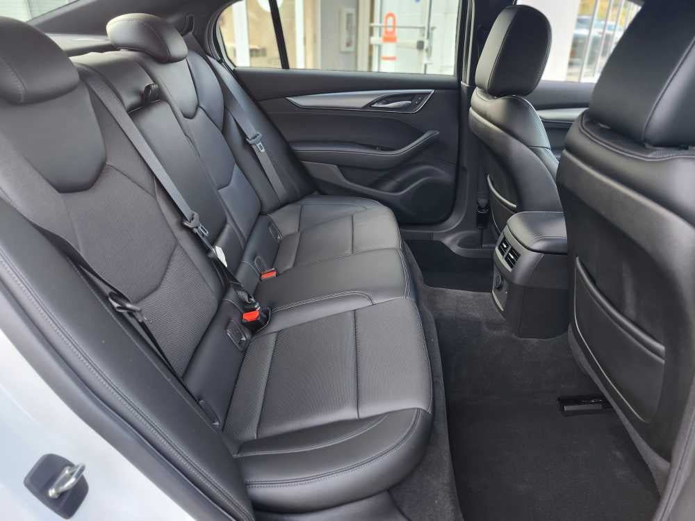 Used 2023 Cadillac CT5 Luxury AWD/4WD image 10