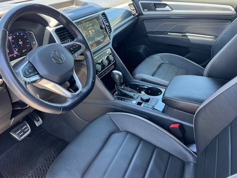 Used 2021 Volkswagen Atlas Cross Sport SEL Premium R-Line AWD/4WD image 12