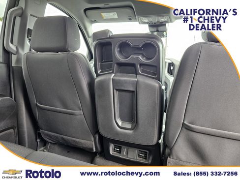 Used 2024 Chevrolet Silverado 1500 Custom Trail Boss w/ Turbomax Blackout Package AWD/4WD image 19